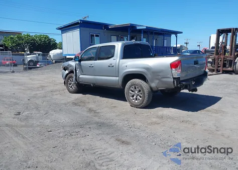 2017 Toyota Tacoma Sr V6 z USA, uszkodzony, nr VIN 3TMCZ5AN3HM120006